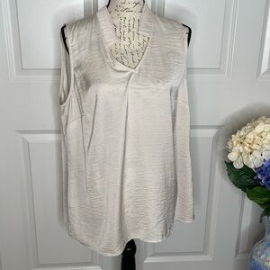 Cabi Snapshot Sleeveless Top Moonbeam Ivory Size L B12